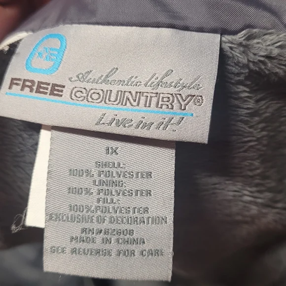 Free Country Women's Quilted Charcoal Jacket - Picture 3 of 3